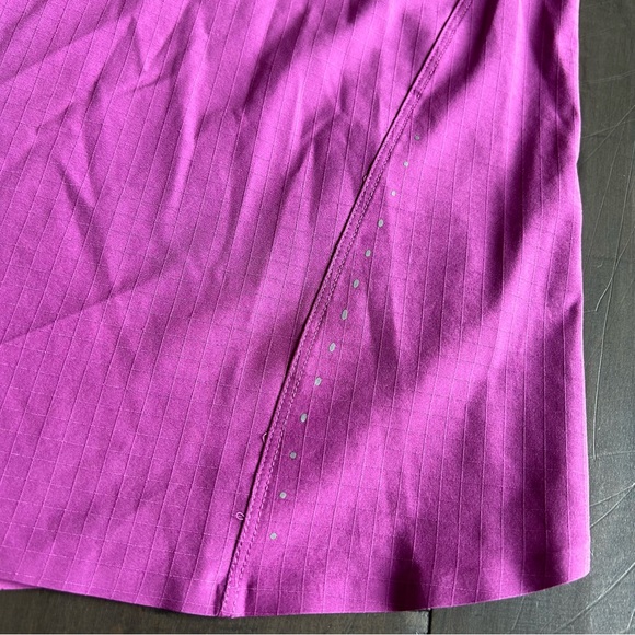 Lululemon Lightweight Stretch Running Tank Top - Picture 5 of 7